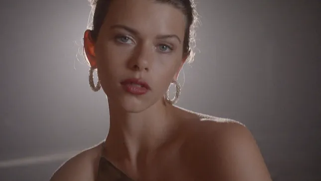 Motion: Intermix - Holiday Campaign