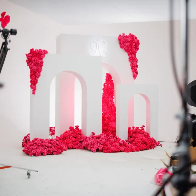 Anastasia Beverly Hills Set Design