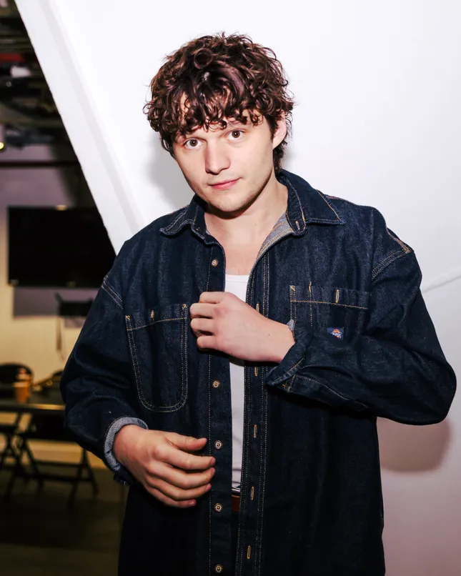 Finn Forster supporting Stereophonics