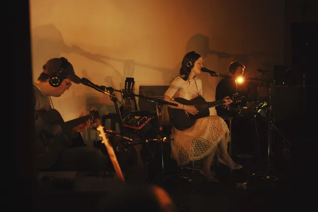 Lizzy Mcalpine at the Masonic Lodge