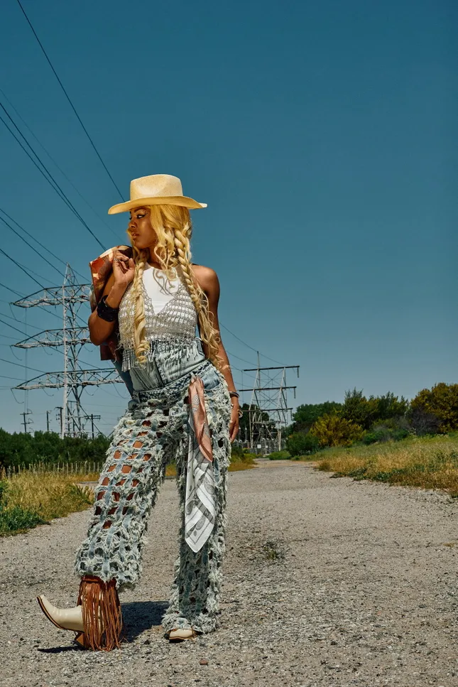 Editorial Cowgirl