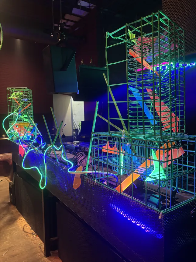 Mercury in Reggaeton 3/26