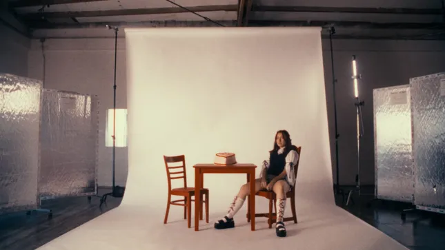 ASHLYNN MALIA - COOL GIRL