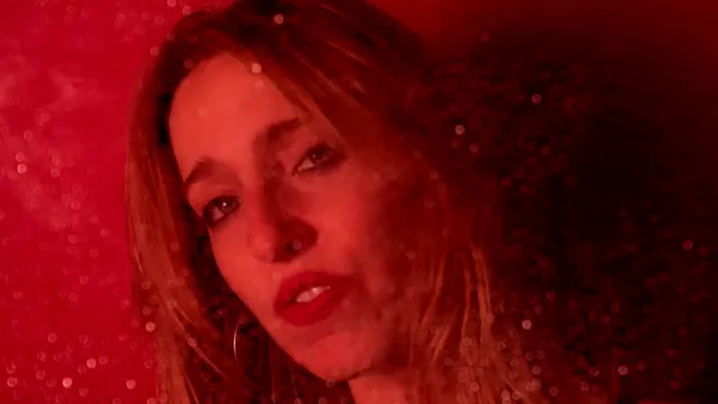 Maude Latour: "Cursed Romantics"