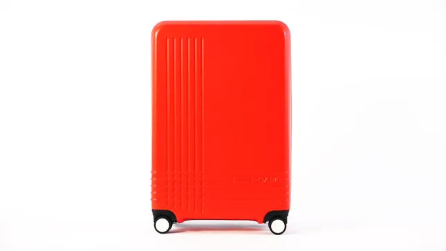 Roam Luggage Ad