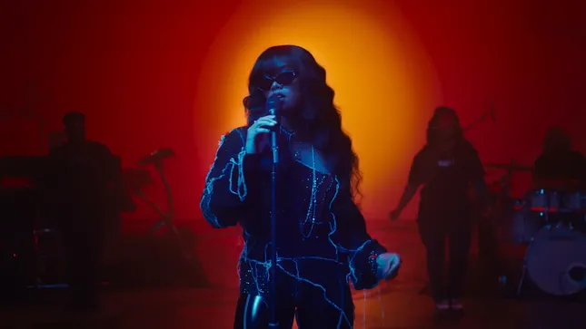 H.E.R. - Damage   MOBO Awards 2020
