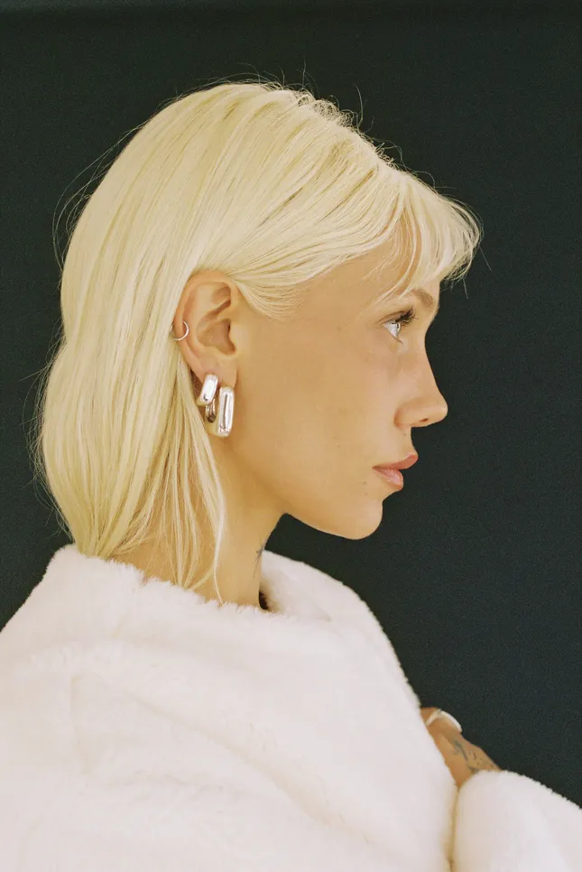 HOMNE jewelry campaign