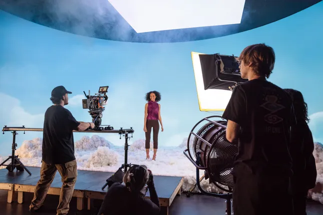 Covergirl: Beauty Battle