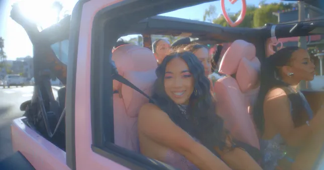 Kassandra Lee - I'm That B*tch