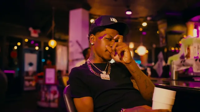 Rico Cash feat. CEO Trayle - B#&h Please