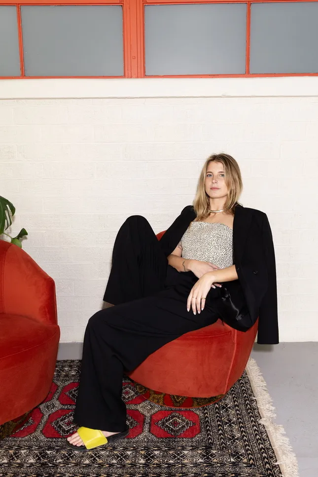 Artist - Caroline Pinney