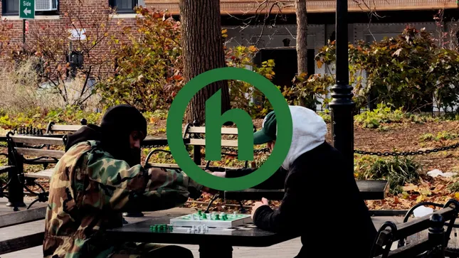 HIDDEN® CHESS SET WINTER '25