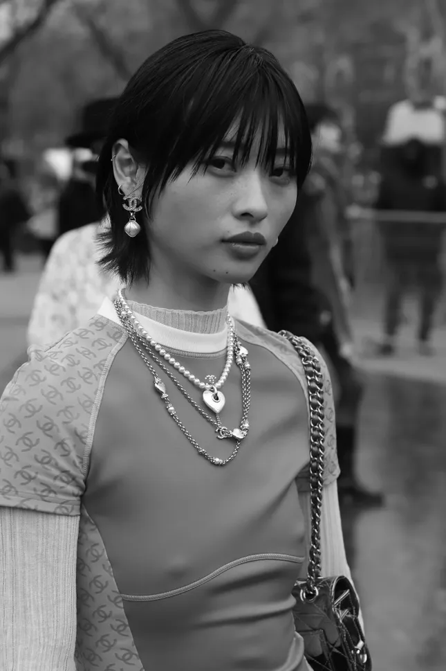 Chanel Streetstyle story for ELLE KZ