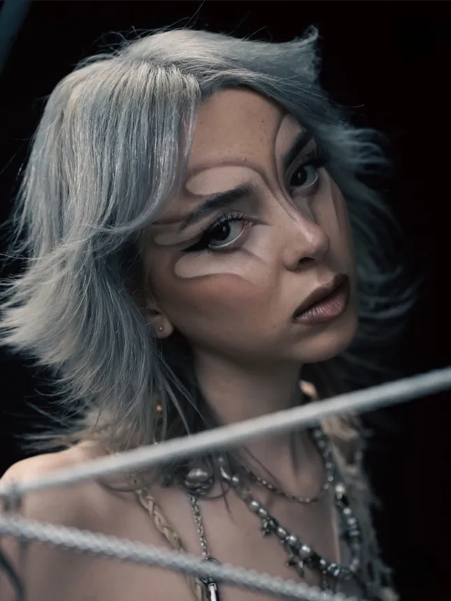 Sophie Powers for ‘Spiderwebs’ music video🕸️✨