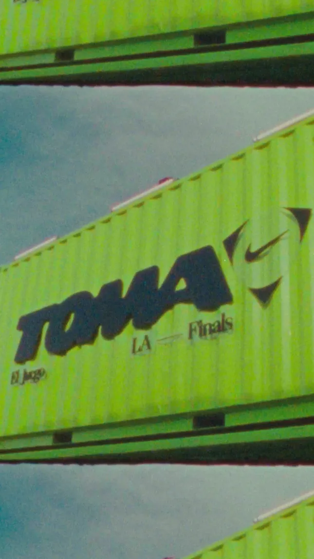 TOMA LA.