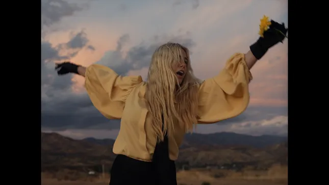 Ashe & FINNEAS - Till Forever Falls Apart (Official Video)