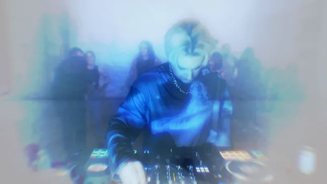 JOHNNY O Music Video