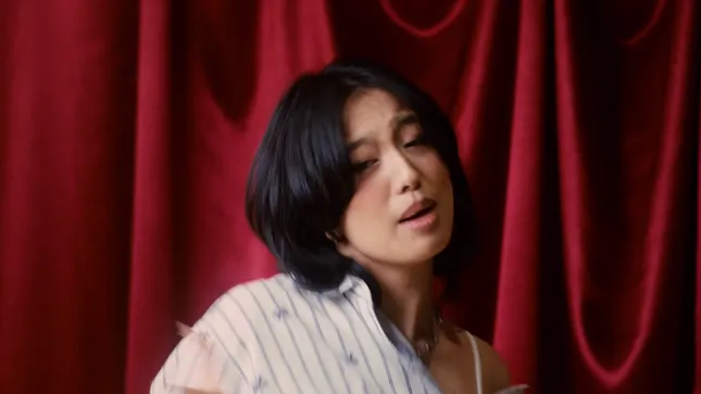 Santa tell me - cover by Girlset