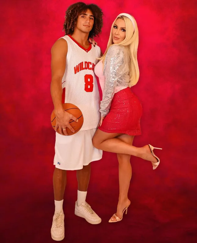 Tana Mongeau - Halloween