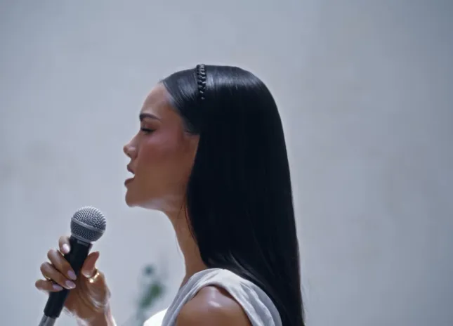 Sinead Harnett You First Acoustic Live Performance