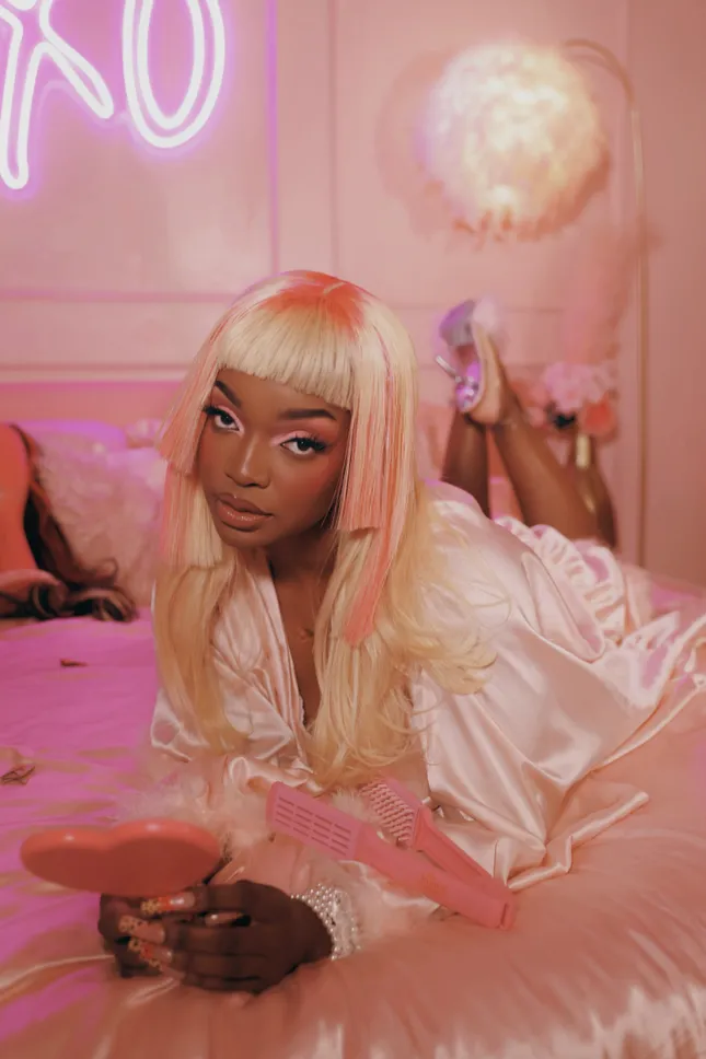 The Frontal Queen Valentines Day Campaign
