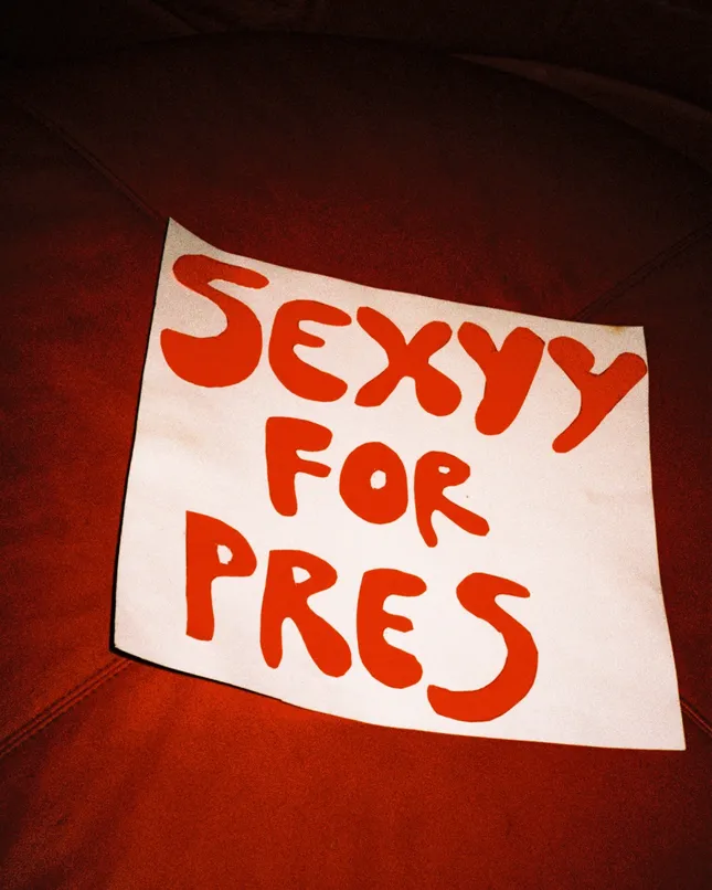 SEXYY RED “Sexy 4 President” Tour Campaign BTS Photos