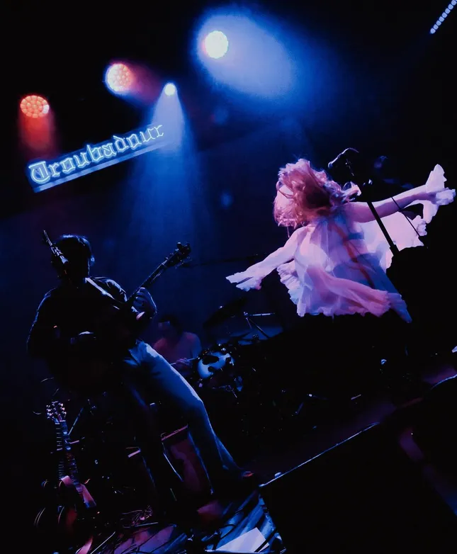 Glass Kinsman at The Troubadour