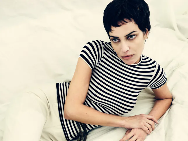 AMANDA WELLSH - IMG MODELS