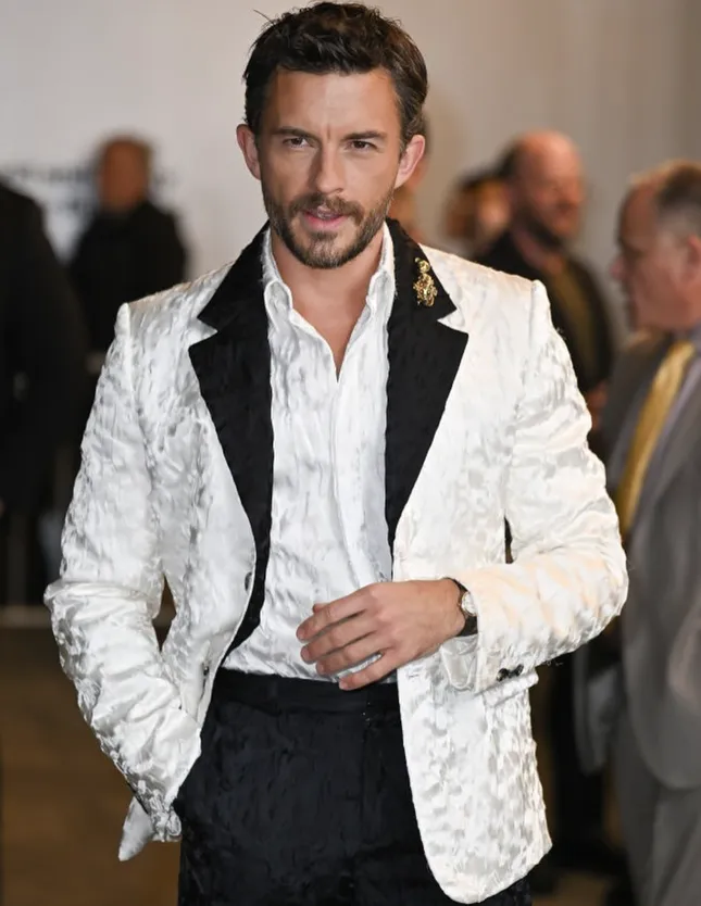 Jonathan Bailey for Wicked premiere in NYC