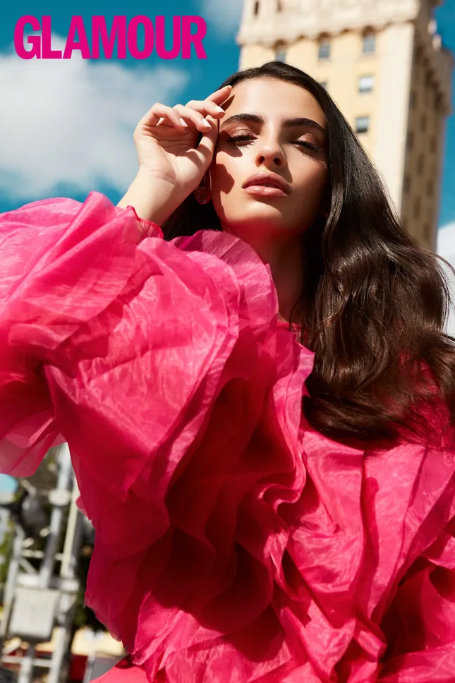 GLAMOUR