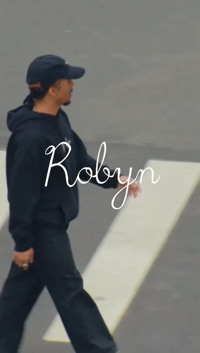 Robyn Campaign