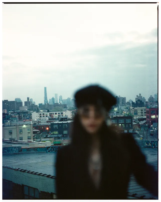 Elissa in Ny