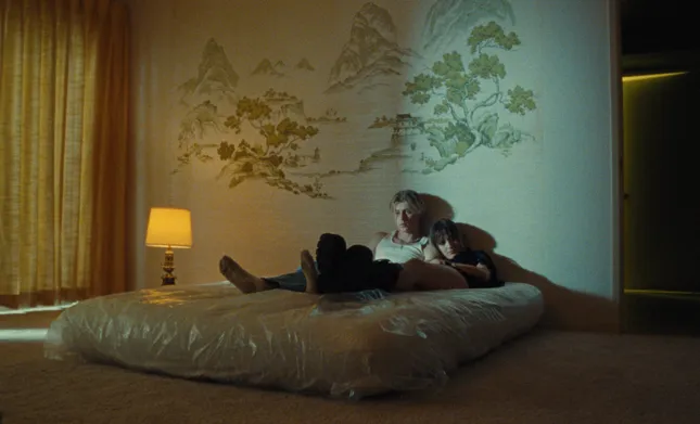 “Sick” MV - Chloe Lilac