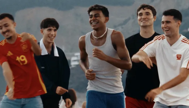 ADIDAS - We All Need Someone To Make Us Believe