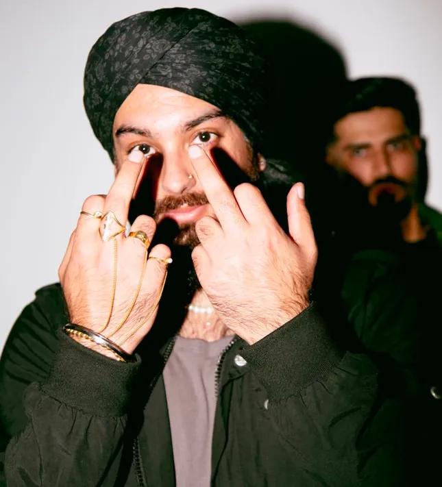 Art Clas // Raaginder Branded Content
