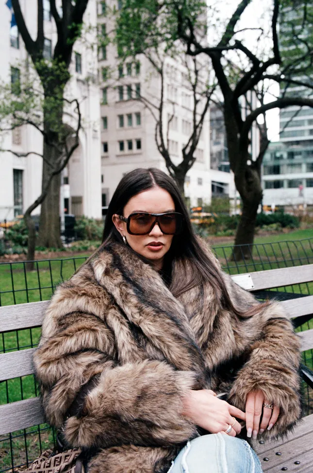 Sabrina Claudio- Press Photos