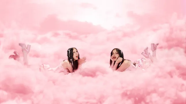 Ellise - “Dollface”