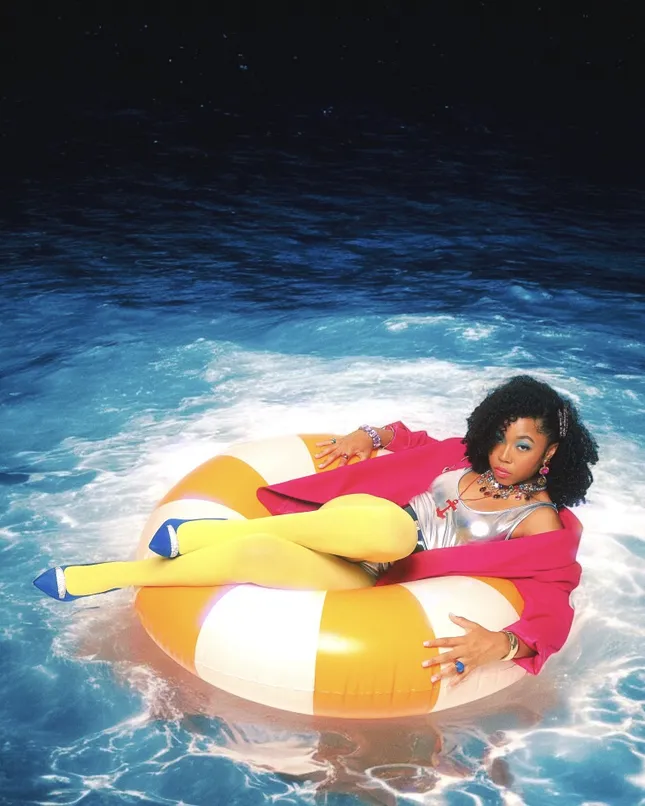 S.O.S 🛟 💄⚓️ 🌊 🆘 👠