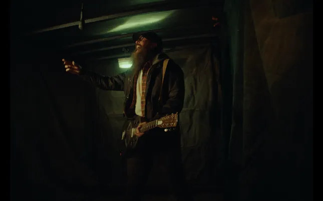 Crowder - Grave Robber