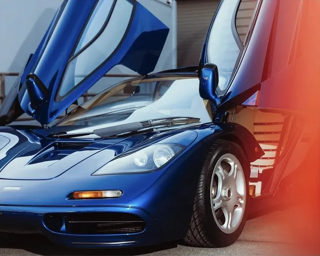 Road & Track McLaren F1