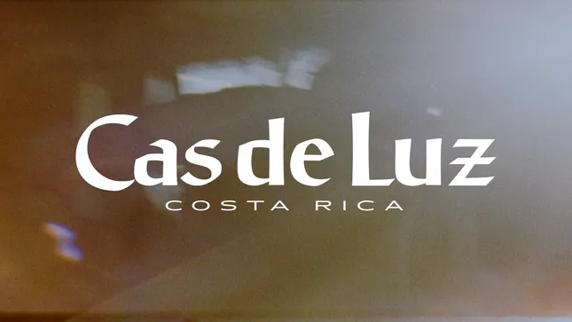 Cas de luz "El que puede, puede"