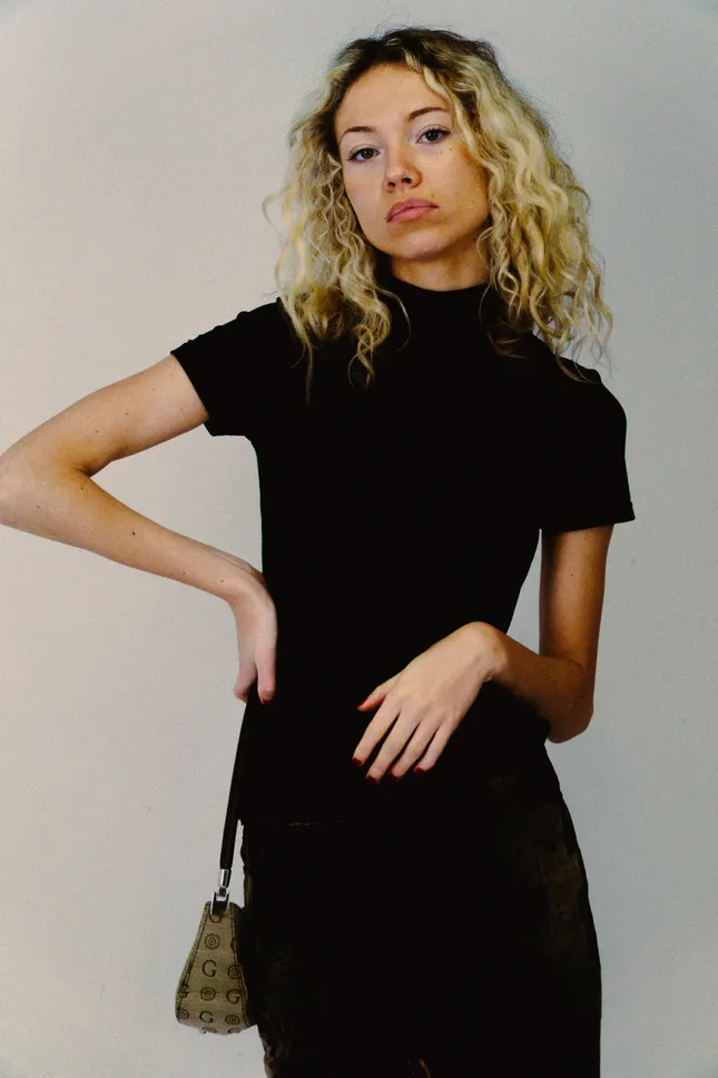 Test with Gabrielle (Mustard Models)