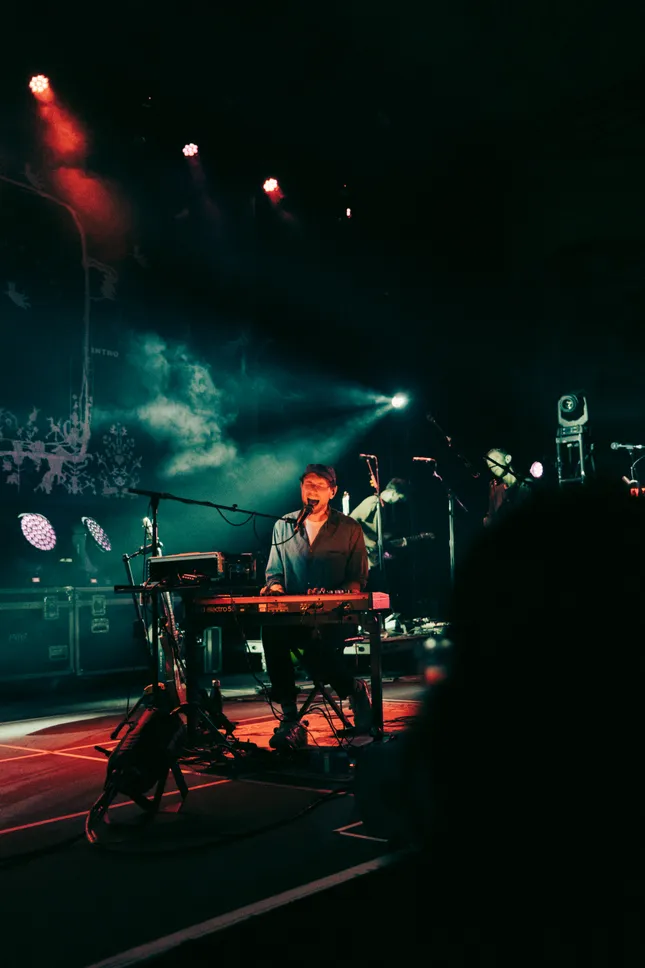 Novo Amor Concert Photographer