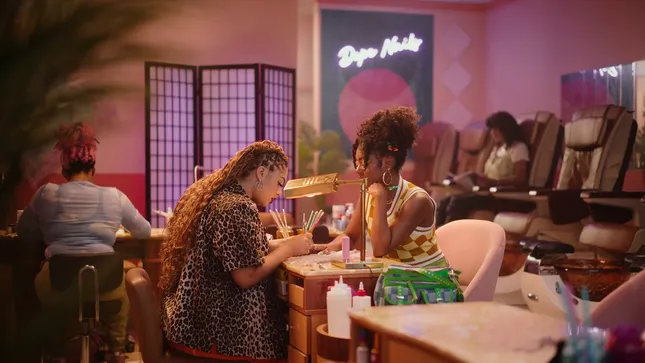 Snickers - Salon