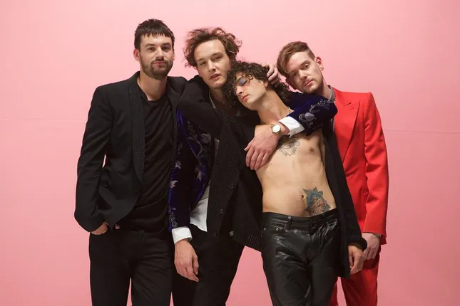 The 1975 - Love Me