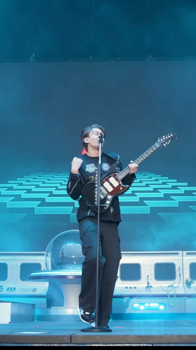 Gov ball