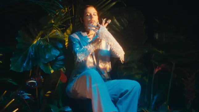 Noia Eclipse De Amor