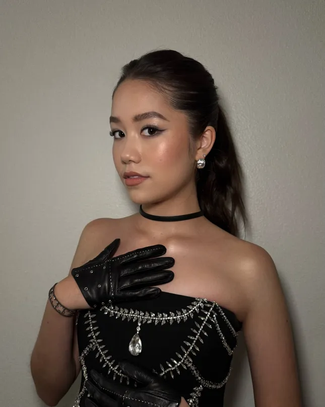 Trinity Jo-Li Bliss | Zombies Premiere
