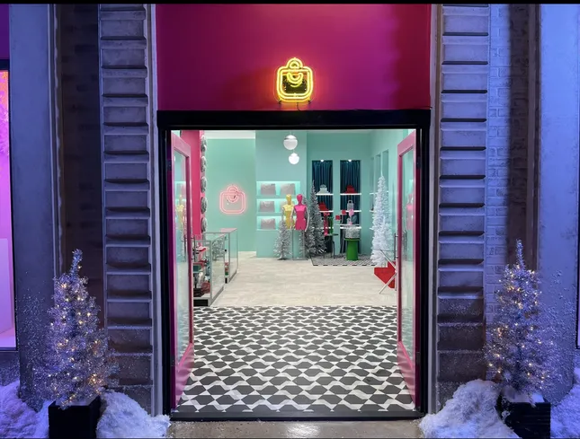 Instagram Live Holiday Pop Up