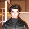 ES  Avatar